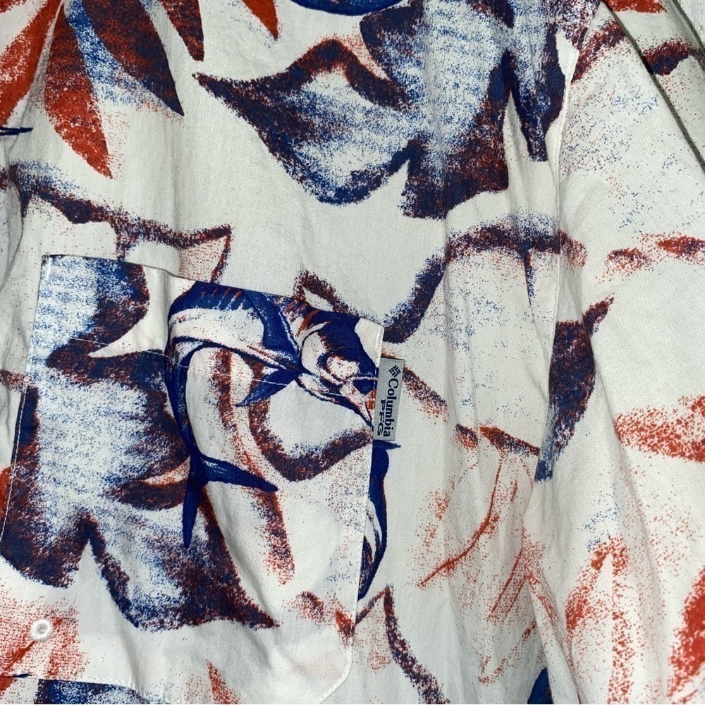 Columbia White Swordfish Button Down - Picture 5 of 5